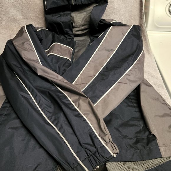 Jacket - Picture 2 of 5